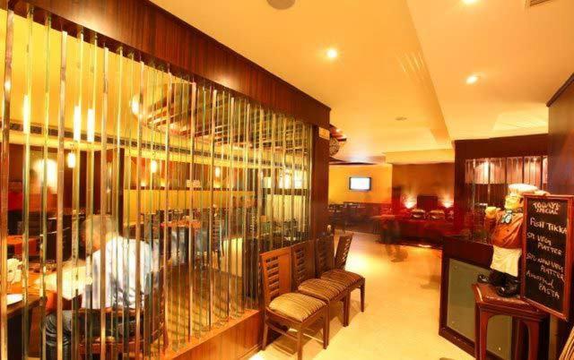 Hotel Klg International Zirakpur Εξωτερικό φωτογραφία