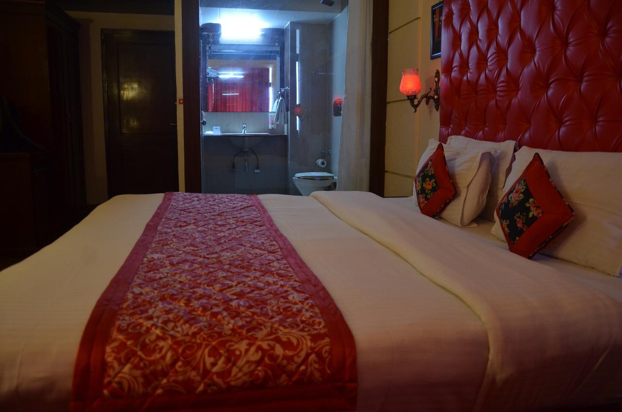 Hotel Klg International Zirakpur Εξωτερικό φωτογραφία